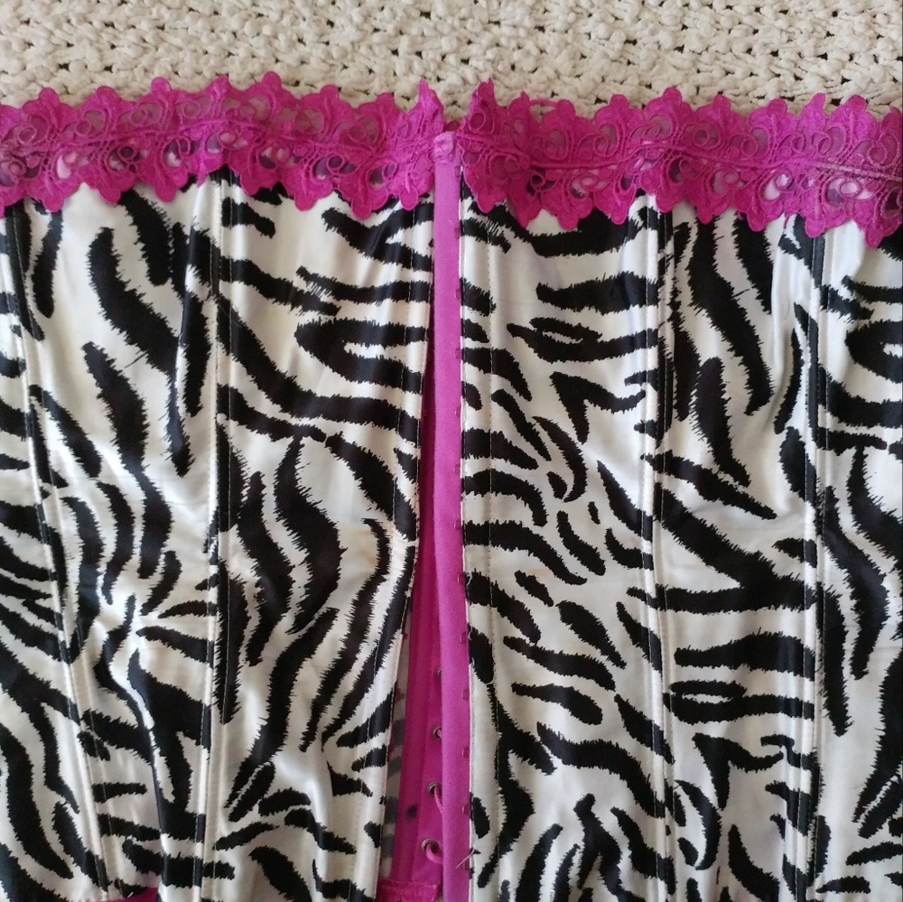 Corset zebra print